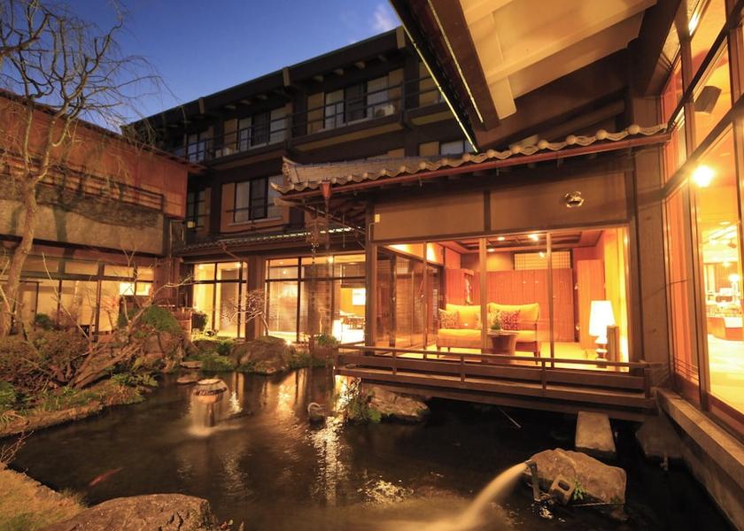 Yamanashi Fuefuki Primary image