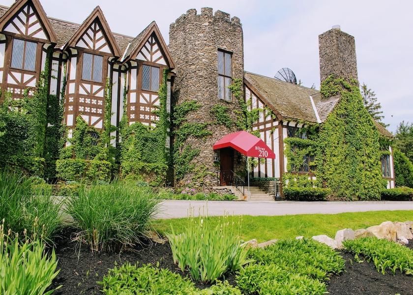 New York Clymer Facade