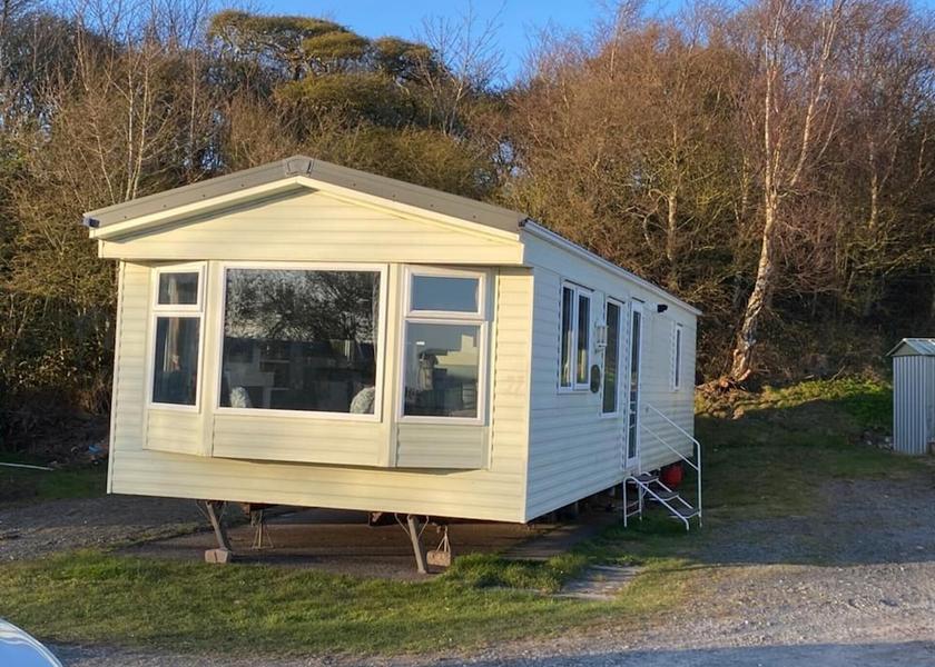 England Millom Exterior Detail