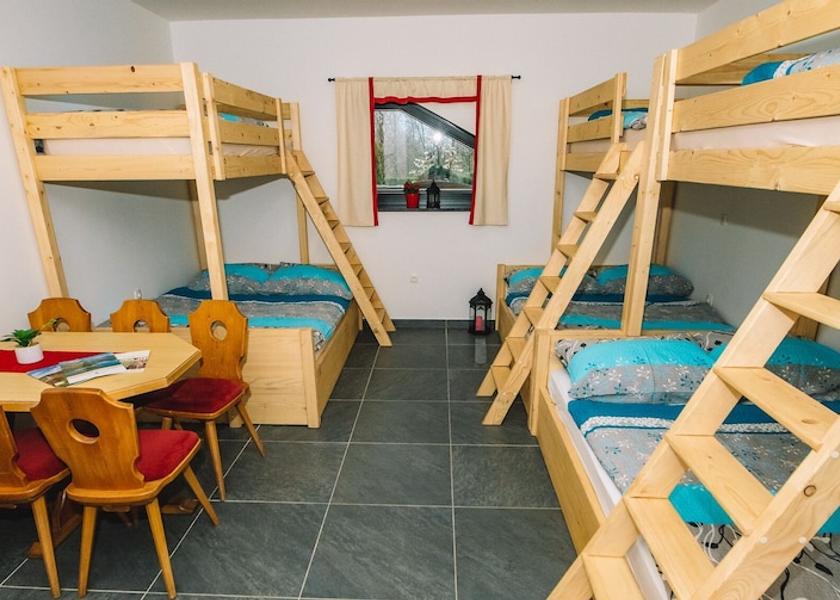  Bled Room