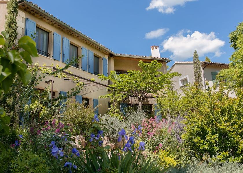 Provence - Alpes - Cote d'Azur Cotignac Facade
