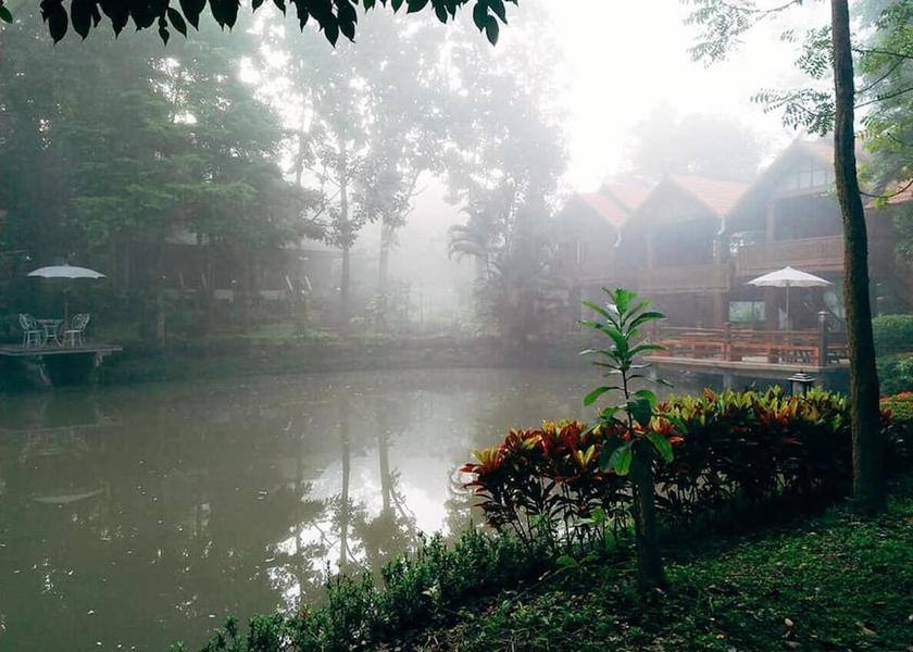 Chiang Mai Province Chom Thong Lake