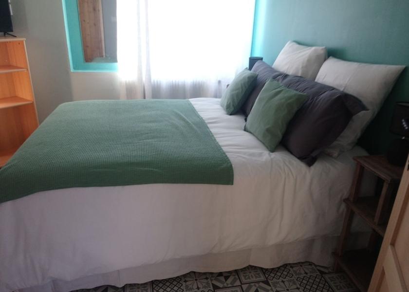 Occitanie Uchaud Room