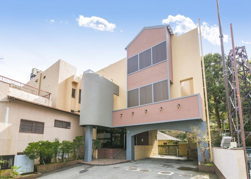 Kanagawa Yugawara Exterior Detail