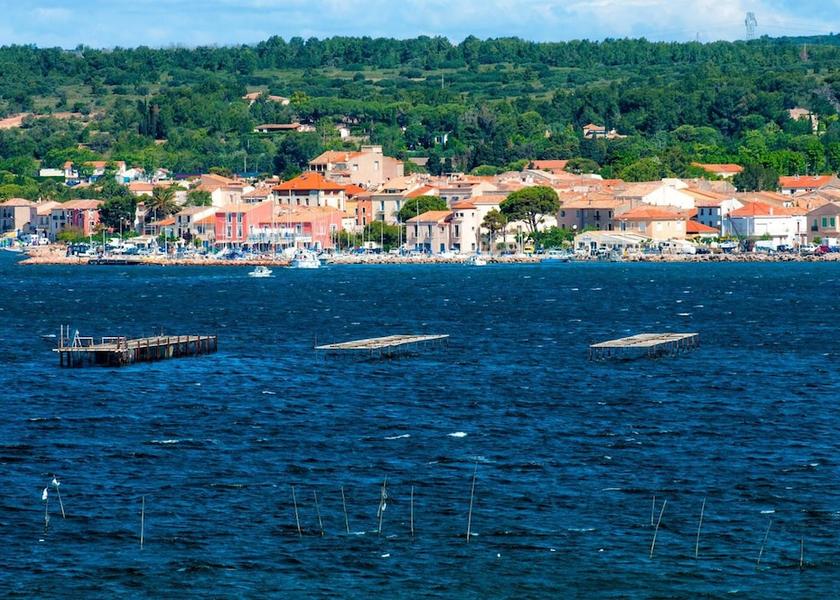 Occitanie Balaruc-les-Bains Beach