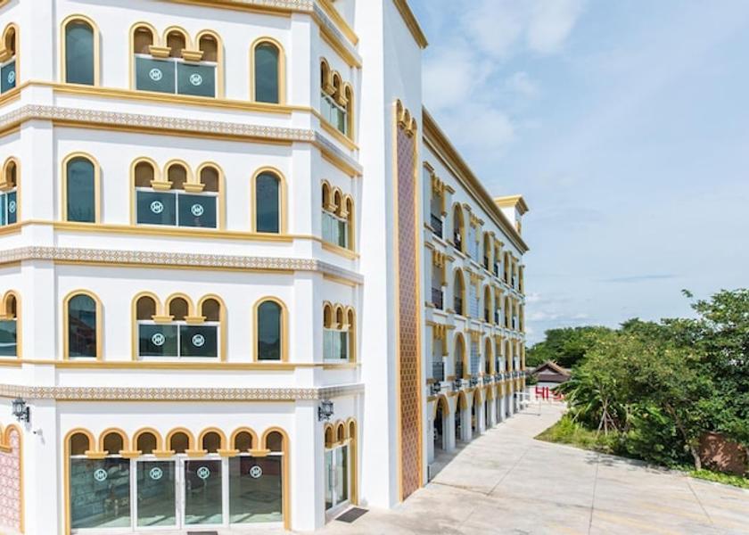 Lop Buri Province Lop Buri Facade