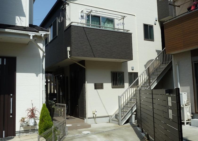 Chiba Funabashi Exterior Detail
