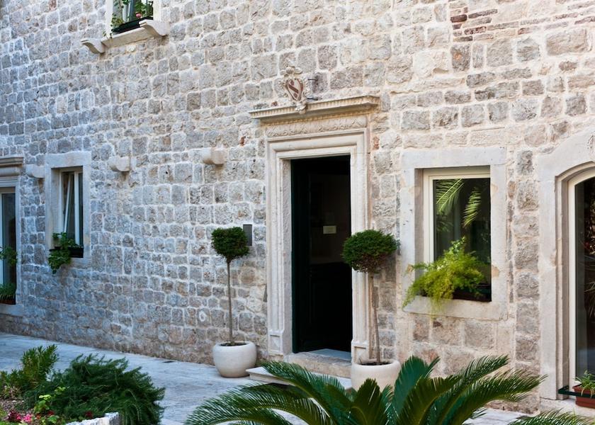 Split-Dalmatia Hvar Entrance