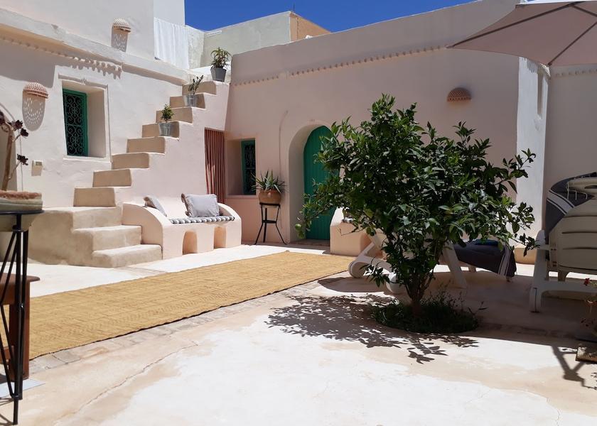  Erriadh Exterior Detail