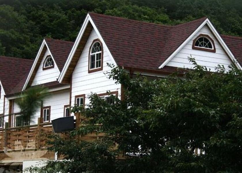 South Gyeongsang Yangsan Exterior Detail
