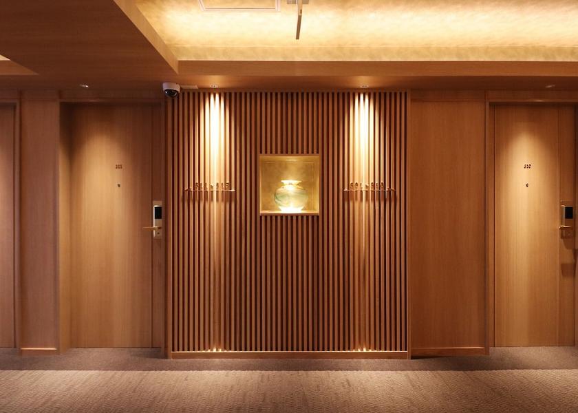 Kanagawa Yokohama Hallway