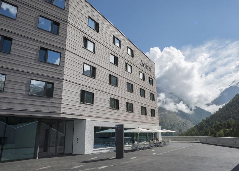 Valais Saas-Fee Exterior Detail