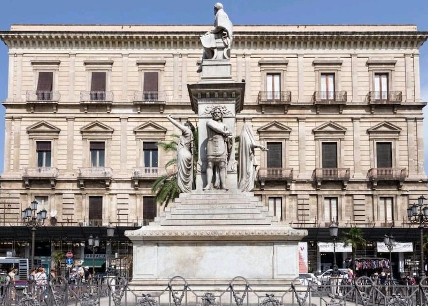 Sicily Catania Facade