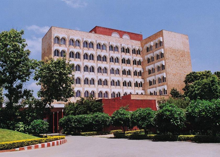 Uttar Pradesh Varanasi Hotel Exterior