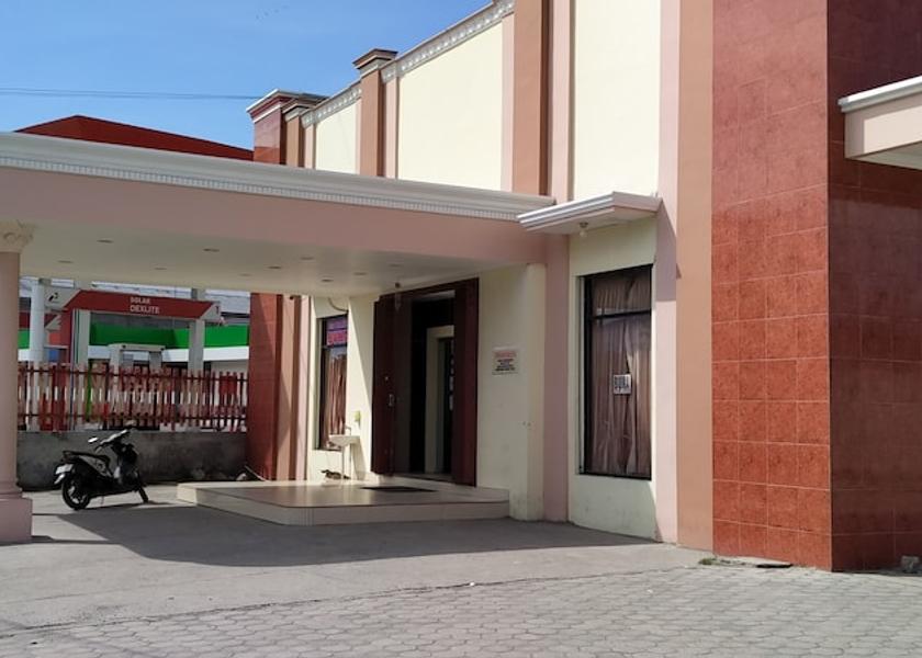  Palu Facade