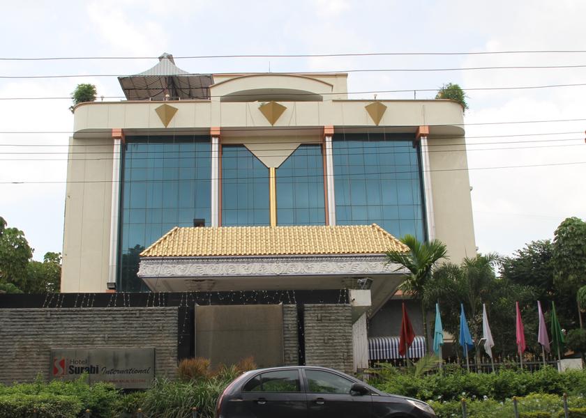 Tamil Nadu Vellore Hotel Exterior