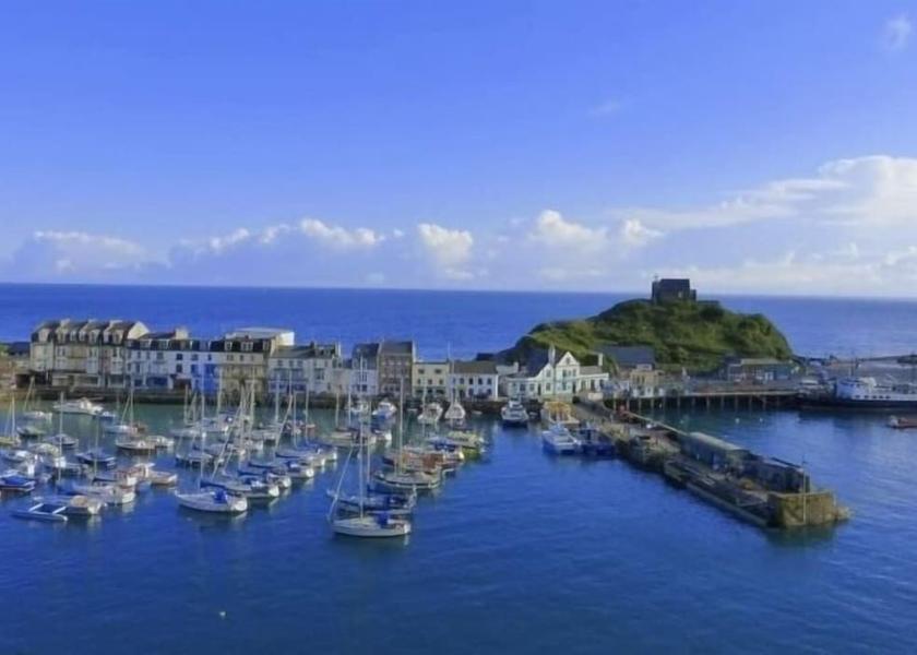 England Ilfracombe Lake