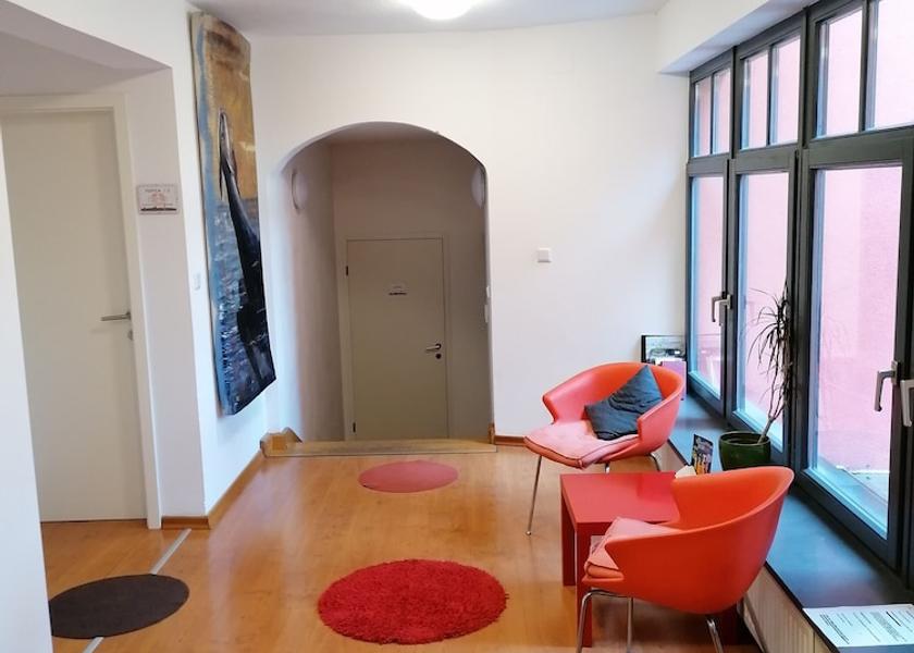  Kranj Lobby
