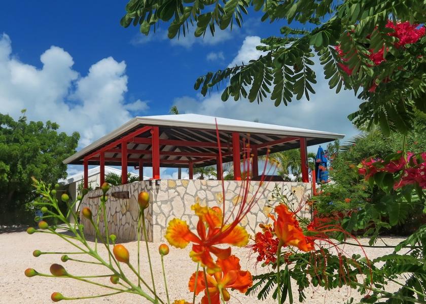  Providenciales Outdoor Dining