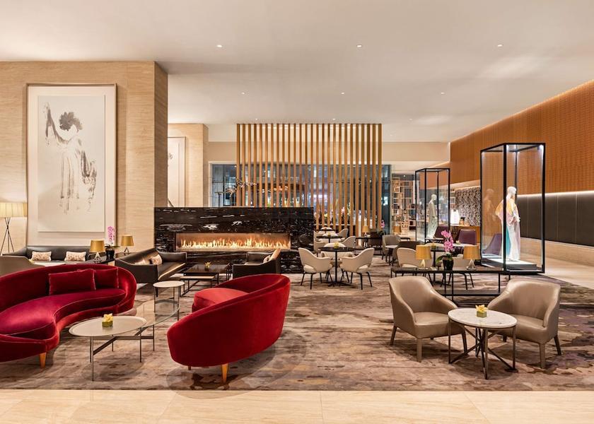 Ontario Toronto Lobby