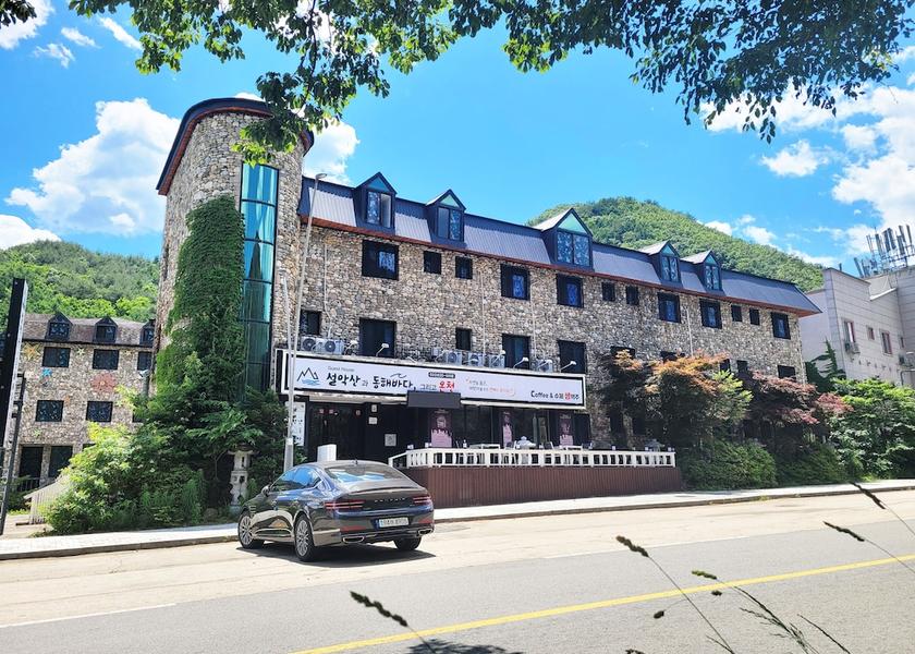 Gangwon Sokcho Exterior Detail