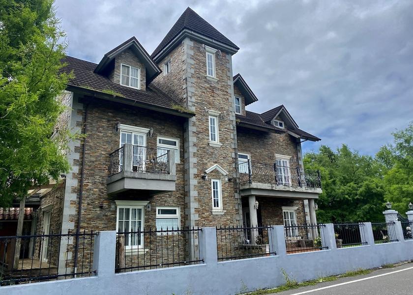 Yilan County Wujie Facade