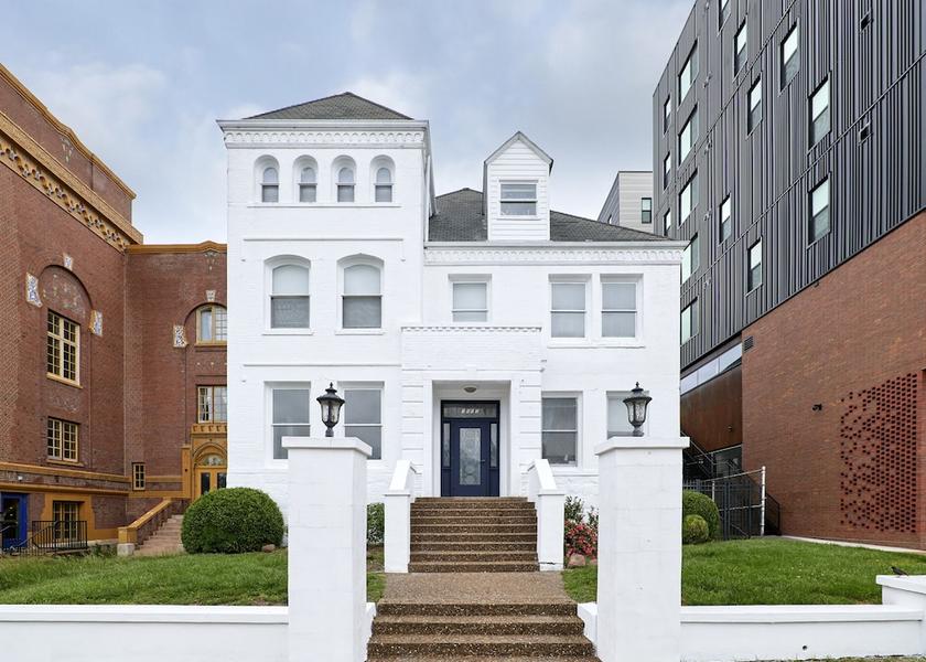 Missouri St. Louis Primary image