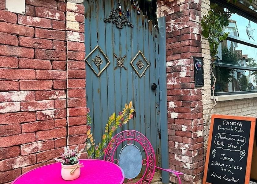 Izmir Seferihisar Facade