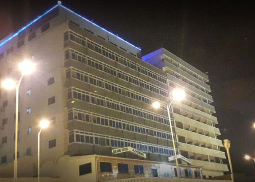  Algiers Front of property - evening/night