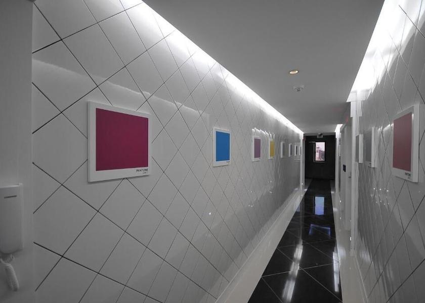 South Gyeongsang Gimhae Interior Entrance