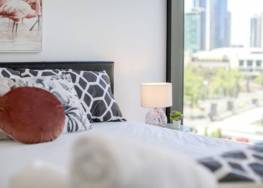 Victoria Melbourne Room