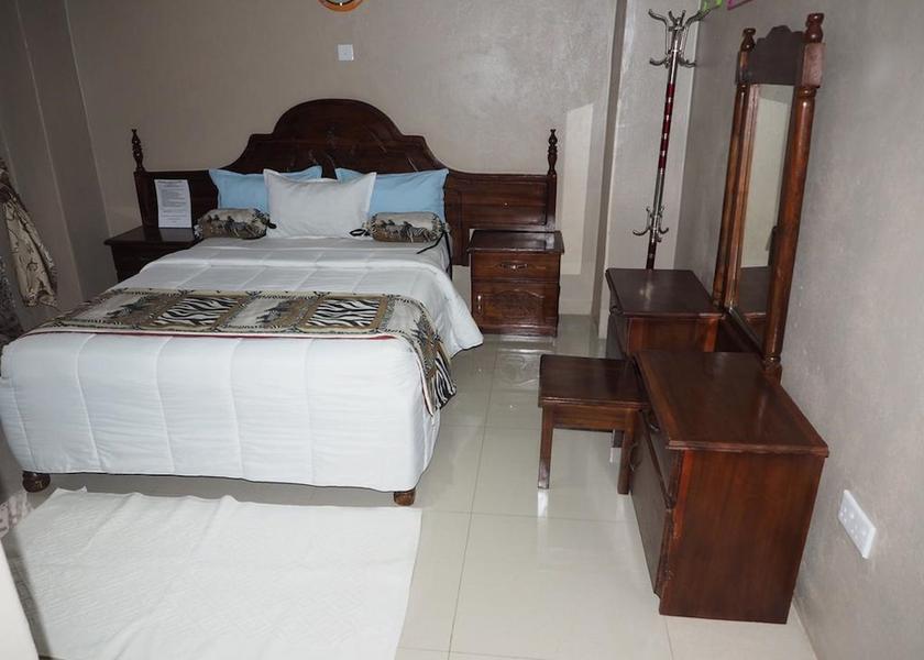  Ndola Room
