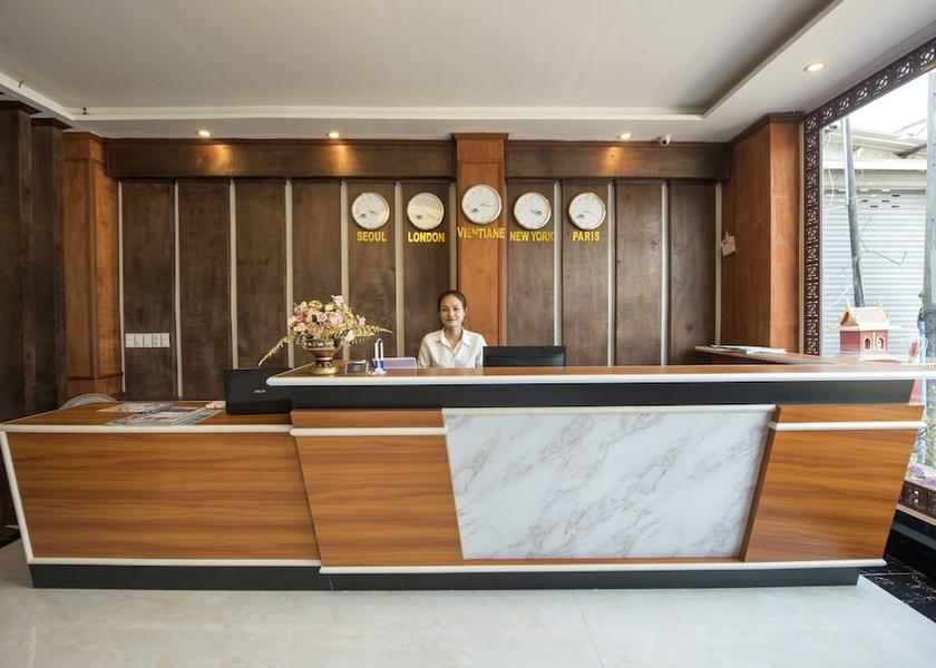  Vang Vieng Reception