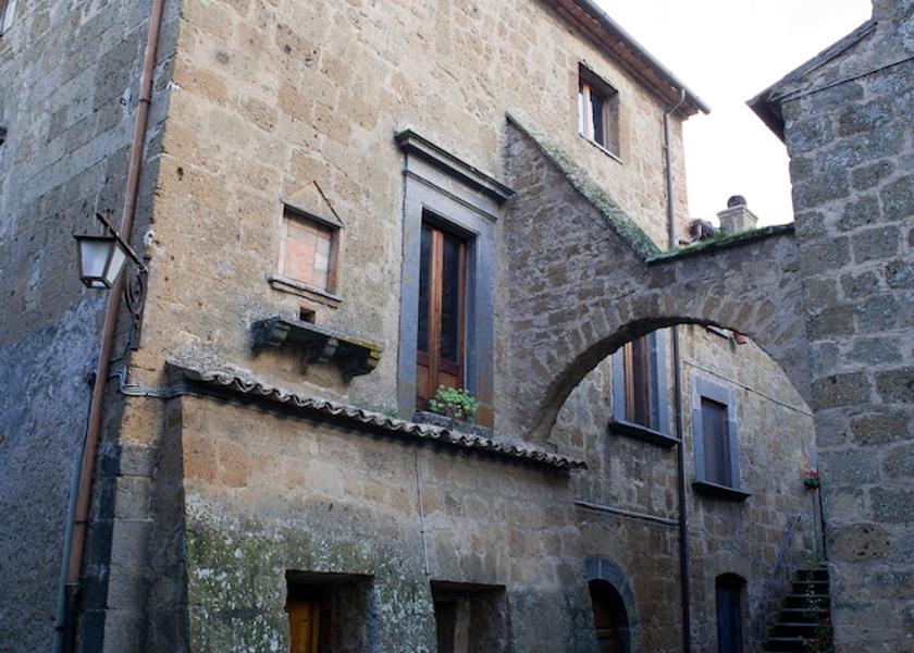 Lazio Bagnoregio Exterior Detail