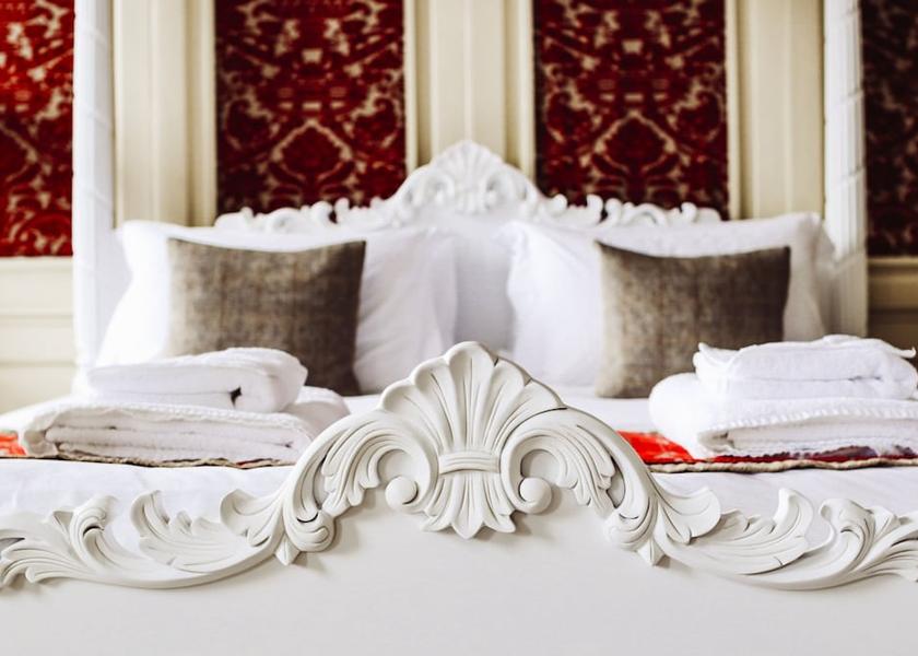 England Faringdon Room
