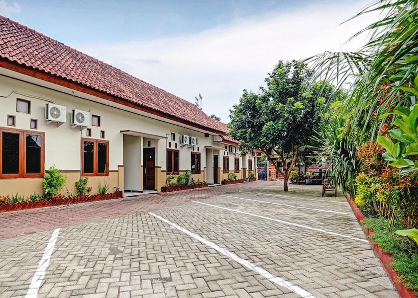 East Java Tulungagung Exterior Detail