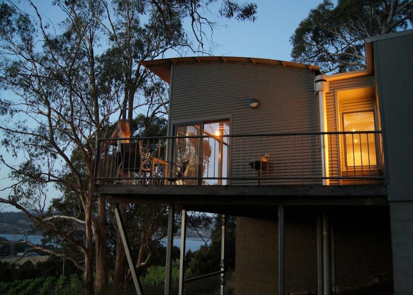 Tasmania Grindelwald Exterior Detail