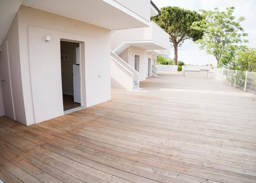 Marche Numana Exterior Detail