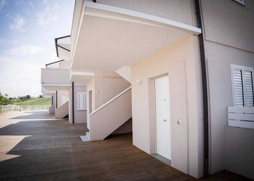 Marche Numana Exterior Detail