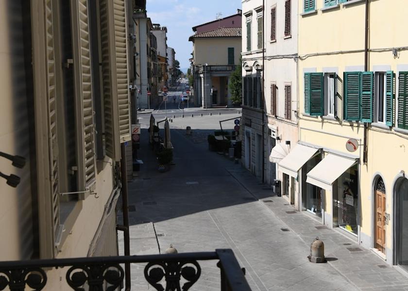 Tuscany Montevarchi Balcony