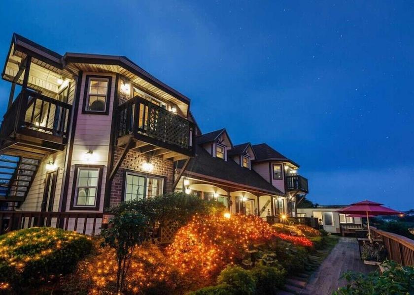 Gyeonggi Hwaseong Exterior Detail