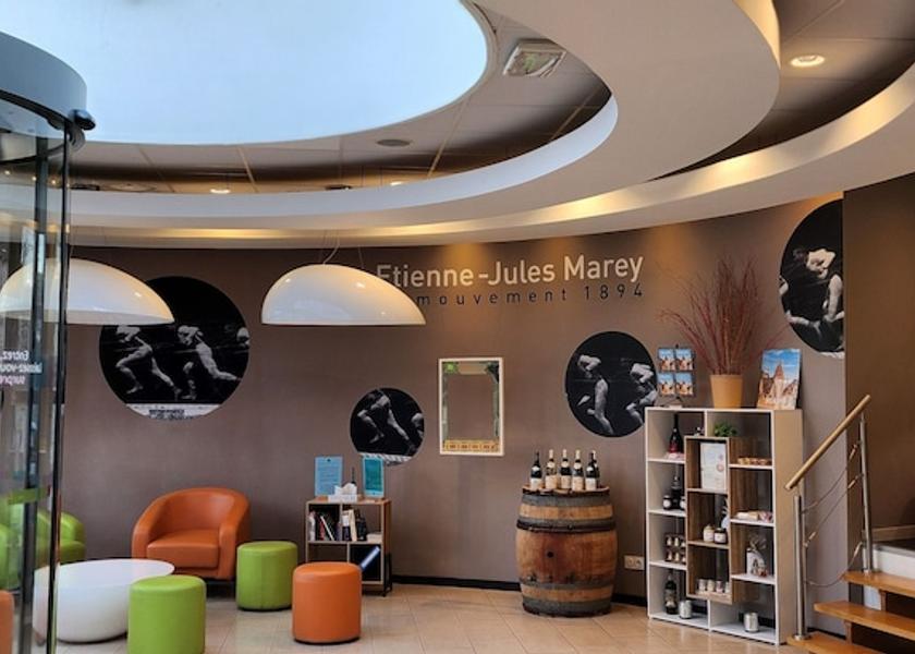 Bourgogne-Franche-Comte Beaune Reception