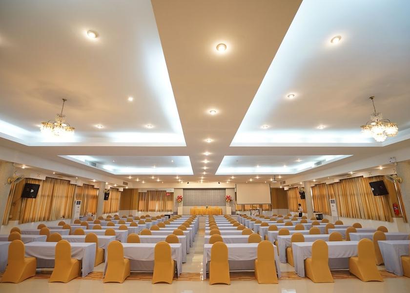 Rayong Province Ban Chang Meeting Room
