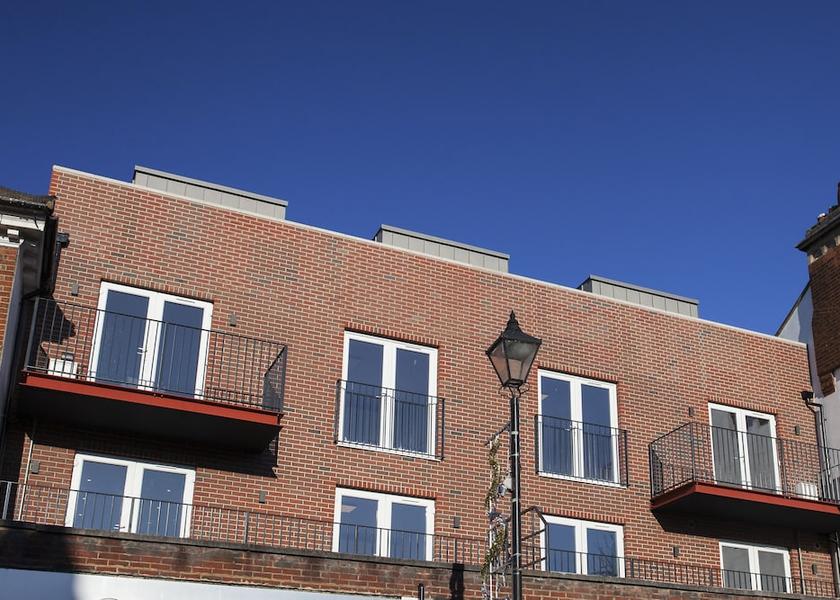 England Staines Exterior Detail