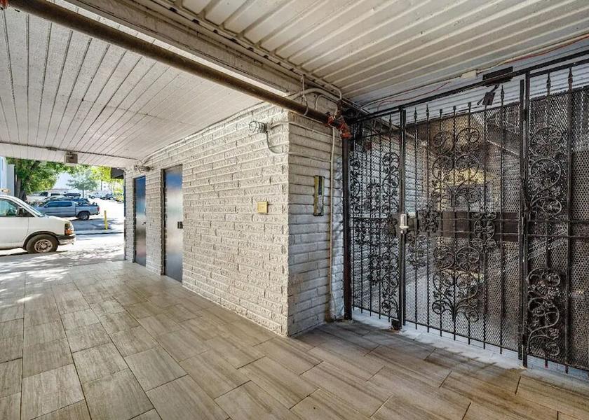 Georgia Atlanta Exterior Detail