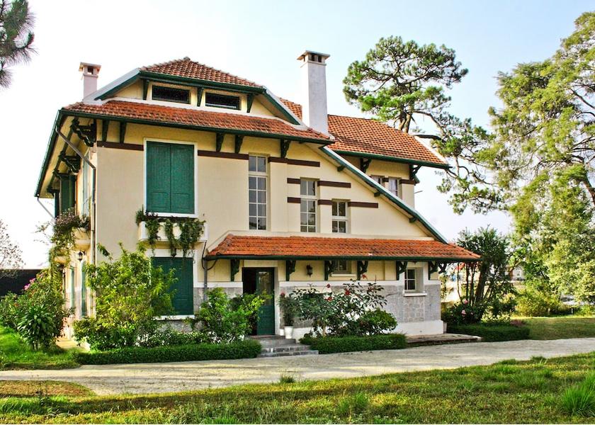 Lam Dong Da Lat Front of property