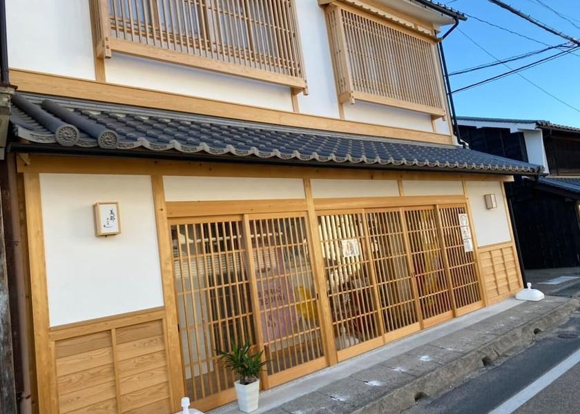 Okayama Tsuyama Facade