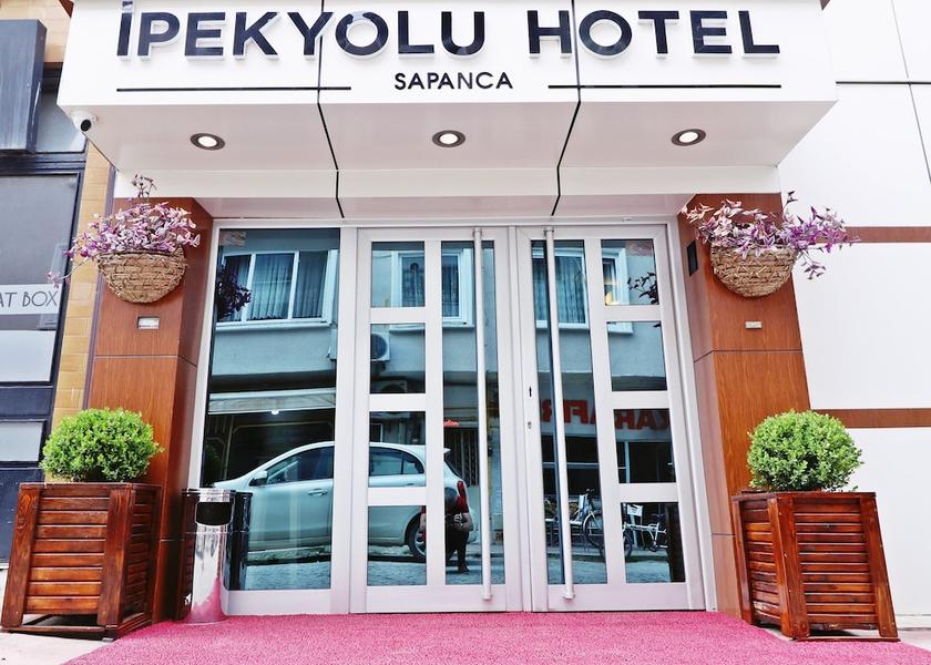 Sakarya Sapanca Facade