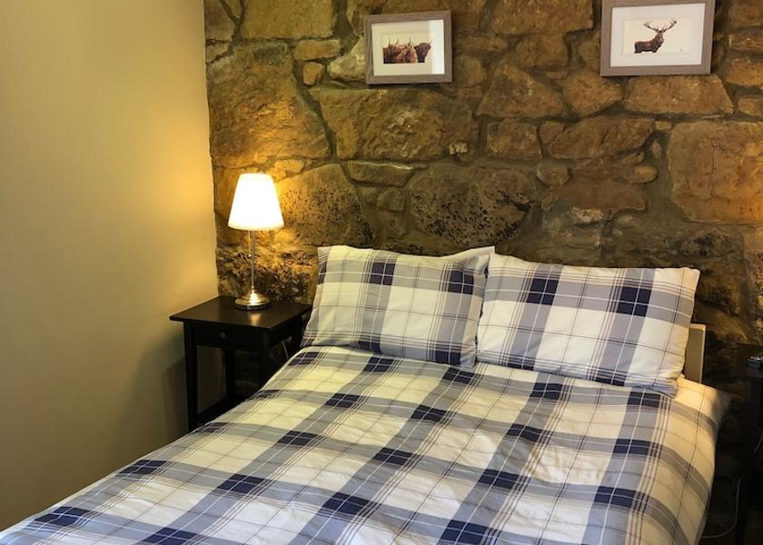 Scotland Airdrie Room