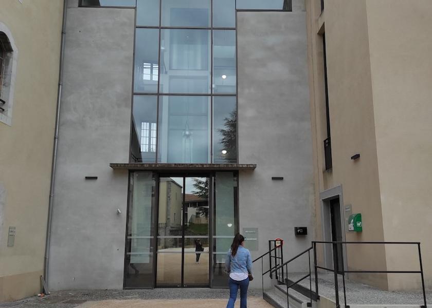 Occitanie Saint-Lizier Facade